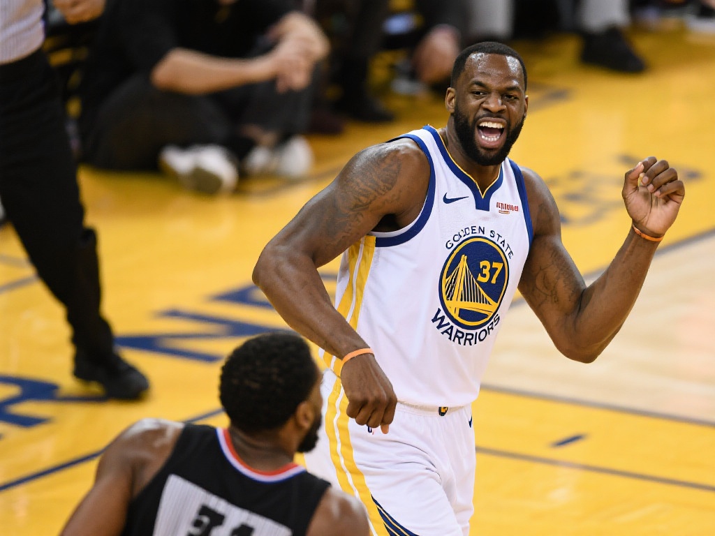 德拉蒙德·格林，这位金州勇士的明星球员，